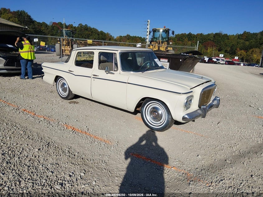 1962 STUDEBAKER LARK | 62V21781 | UPCARS