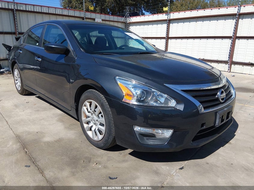 2015 NISSAN ALTIMA 2.5/2.5 S/2.5 SL/2.5 SV | 1N4AL3AP2FN320110 | UPCARS
