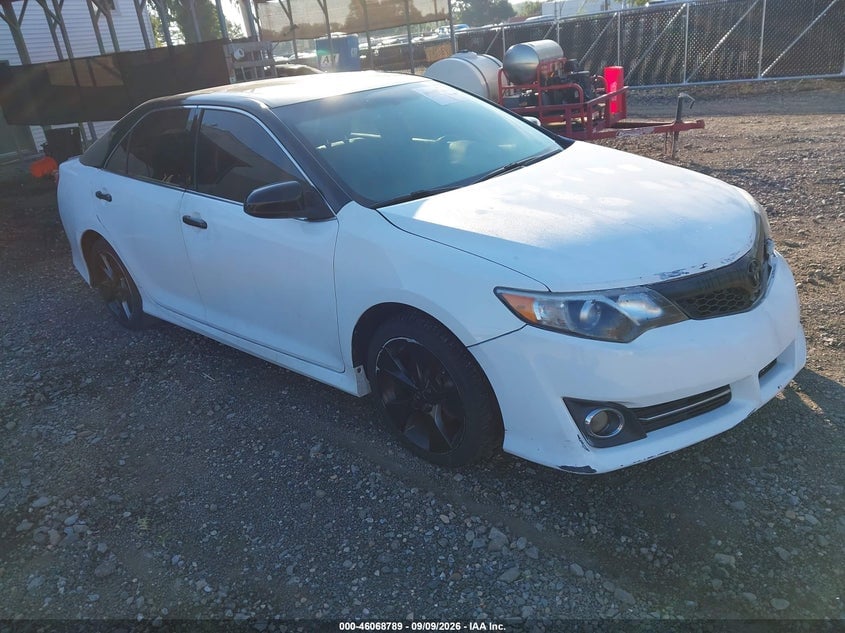 2014 TOYOTA CAMRY SE SPORT | 4T1BF1FK2EU347329 | UPCARS