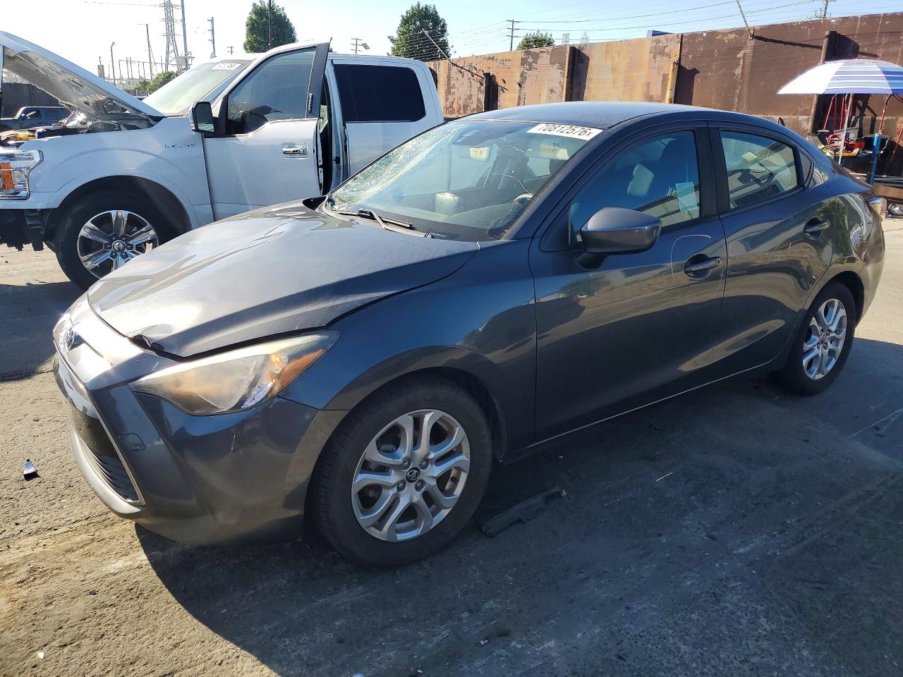 2017 TOYOTA YARIS BASE | 3MYDLBYV0HY163092 | UPCARS