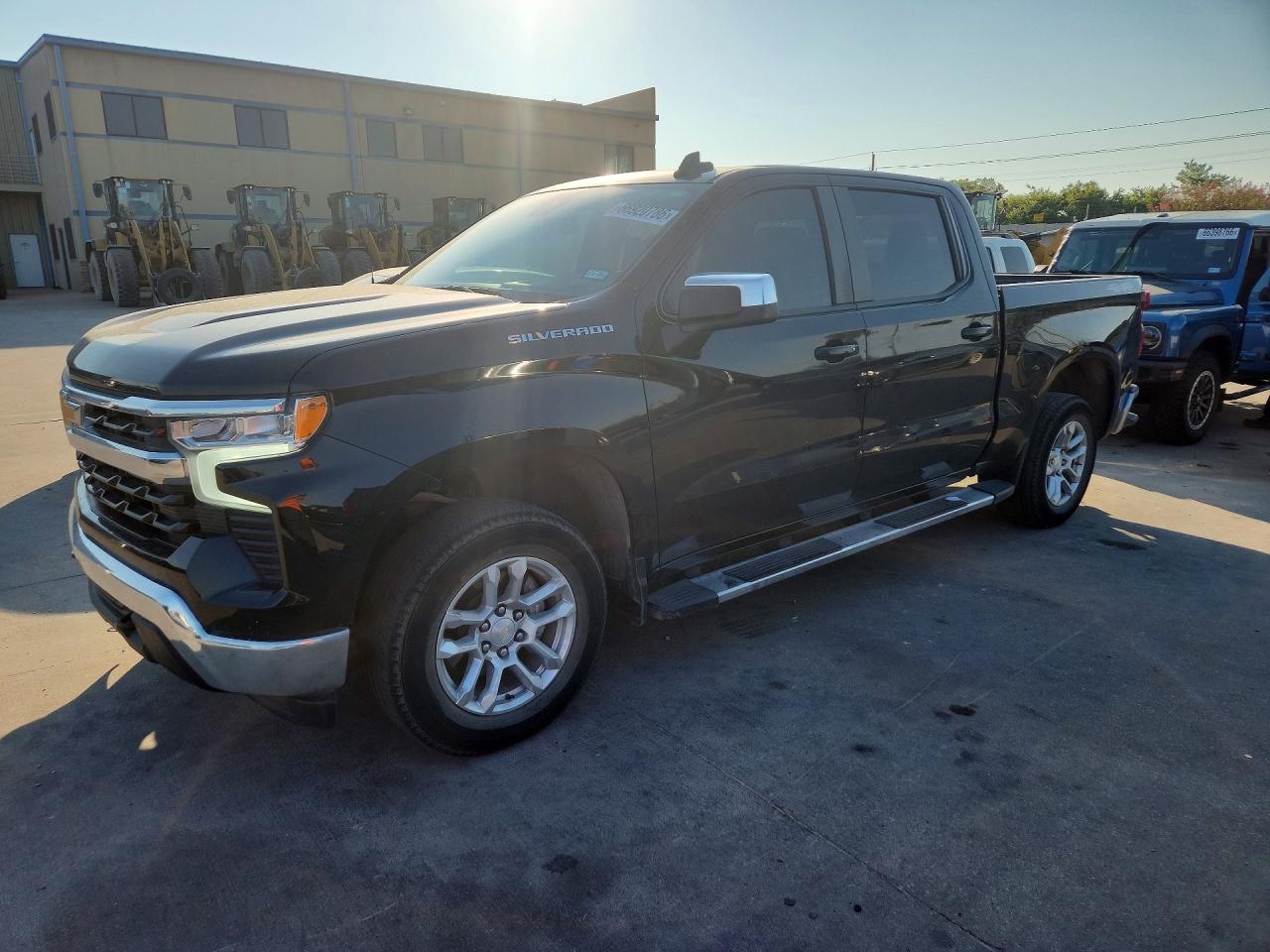 2024 CHEVROLET SILVERADO K1500 LT-L | 1GCPDKEK9RZ127122 | UPCARS