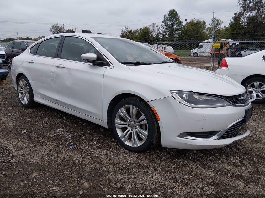 2015 CHRYSLER 200 LIMITED | 1C3CCCAB0FN597687 | UPCARS
