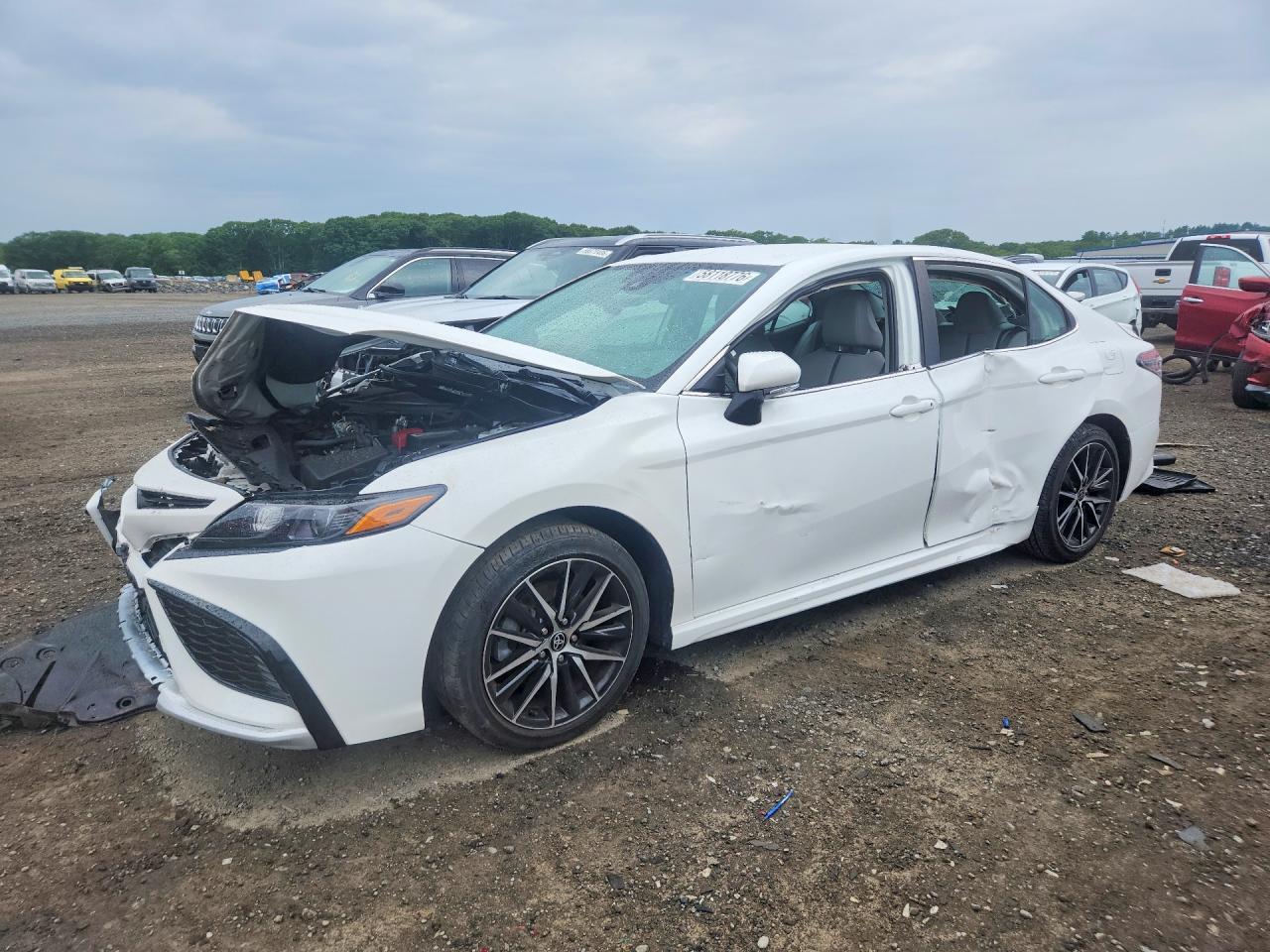 2024 TOYOTA CAMRY SE | 4T1G11AK6RU251608 | UPCARS