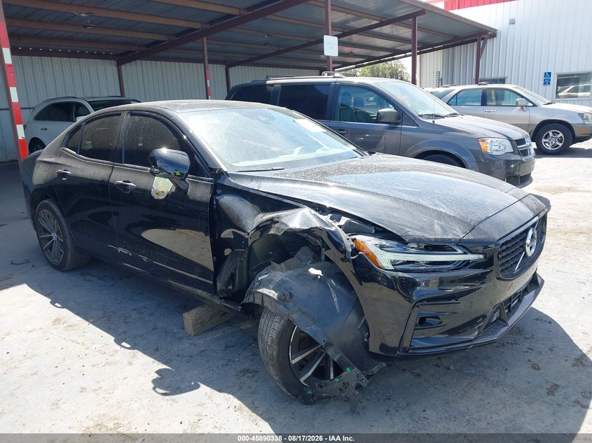 2021 VOLVO S60 T5 MOMENTUM | 7JR102FZ0MG123267 | UPCARS