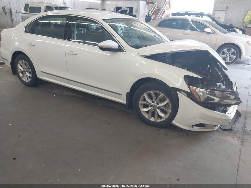 2017 VOLKSWAGEN PASSAT 1.8T S | 1VWAT7A37HC086251 | UPCARS