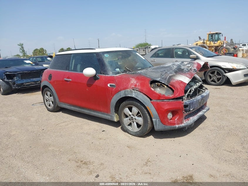 2015 MINI HARDTOP COOPER | WMWXM5C58FT939201 | UPCARS