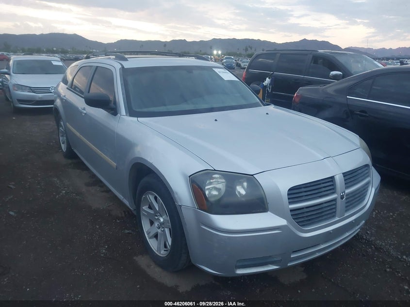 2005 DODGE MAGNUM SE | 2D8FV48V55H570342 | UPCARS