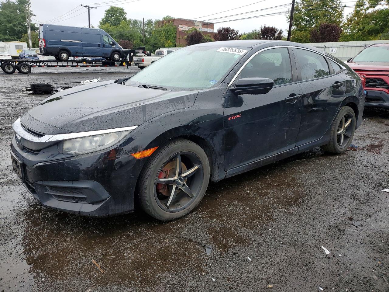 2018 HONDA CIVIC LX | 2HGFC2F53JH523088 | UPCARS