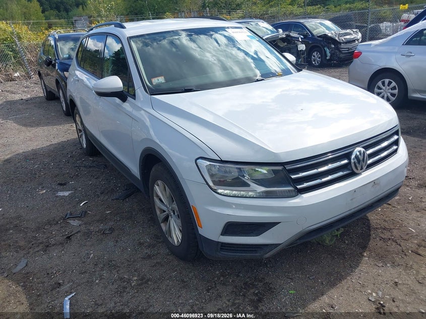 2018 VOLKSWAGEN TIGUAN 2.0T S | 3VV0B7AX5JM104126 | UPCARS