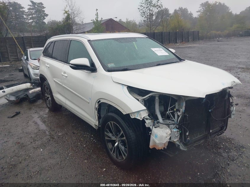 2016 TOYOTA HIGHLANDER XLE V6 | 5TDJKRFH5GS341028 | UPCARS