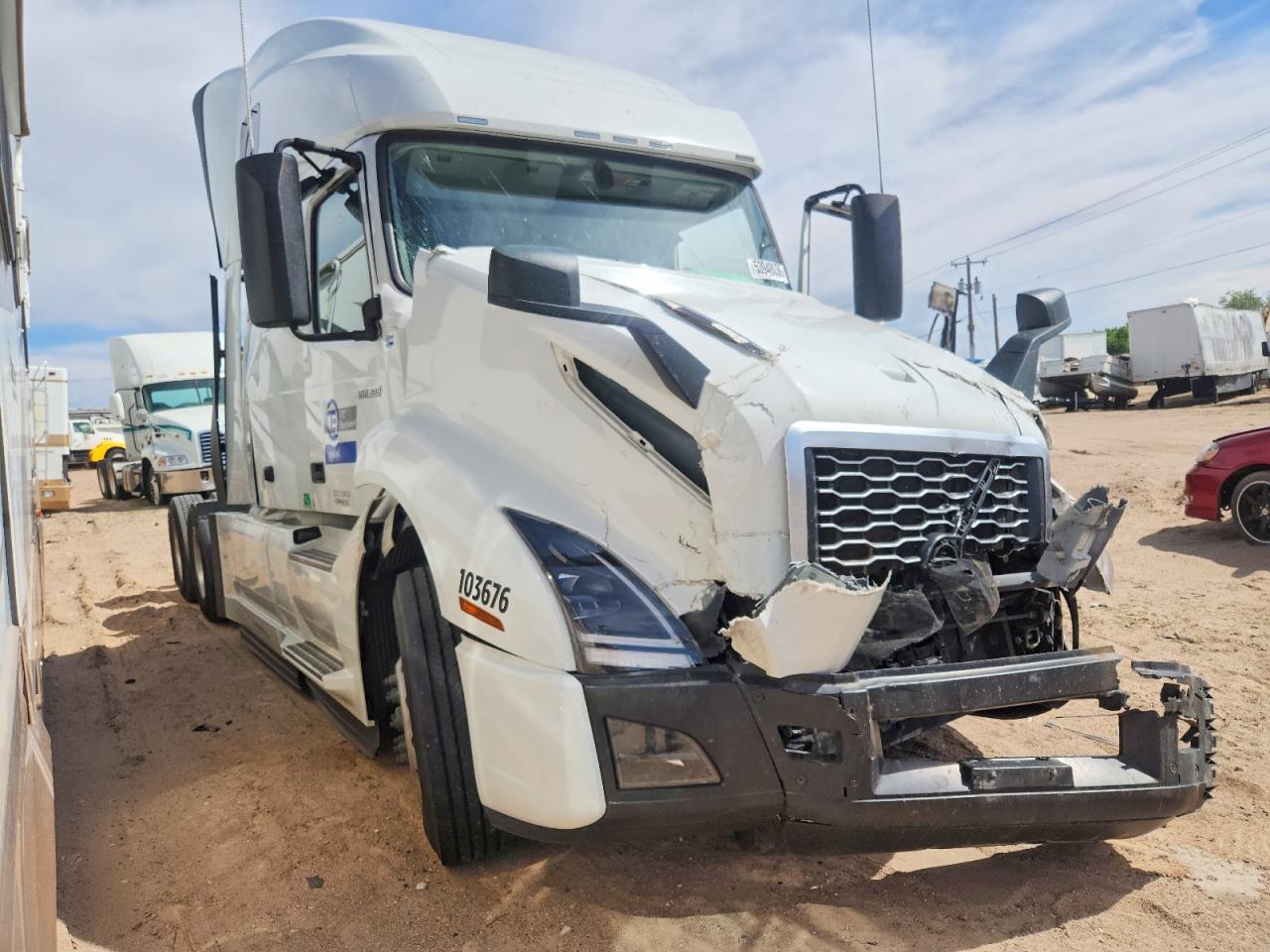 2025 VOLVO VNL SEMI TRUCK | 4V4NC9EH1SN668531 | UPCARS