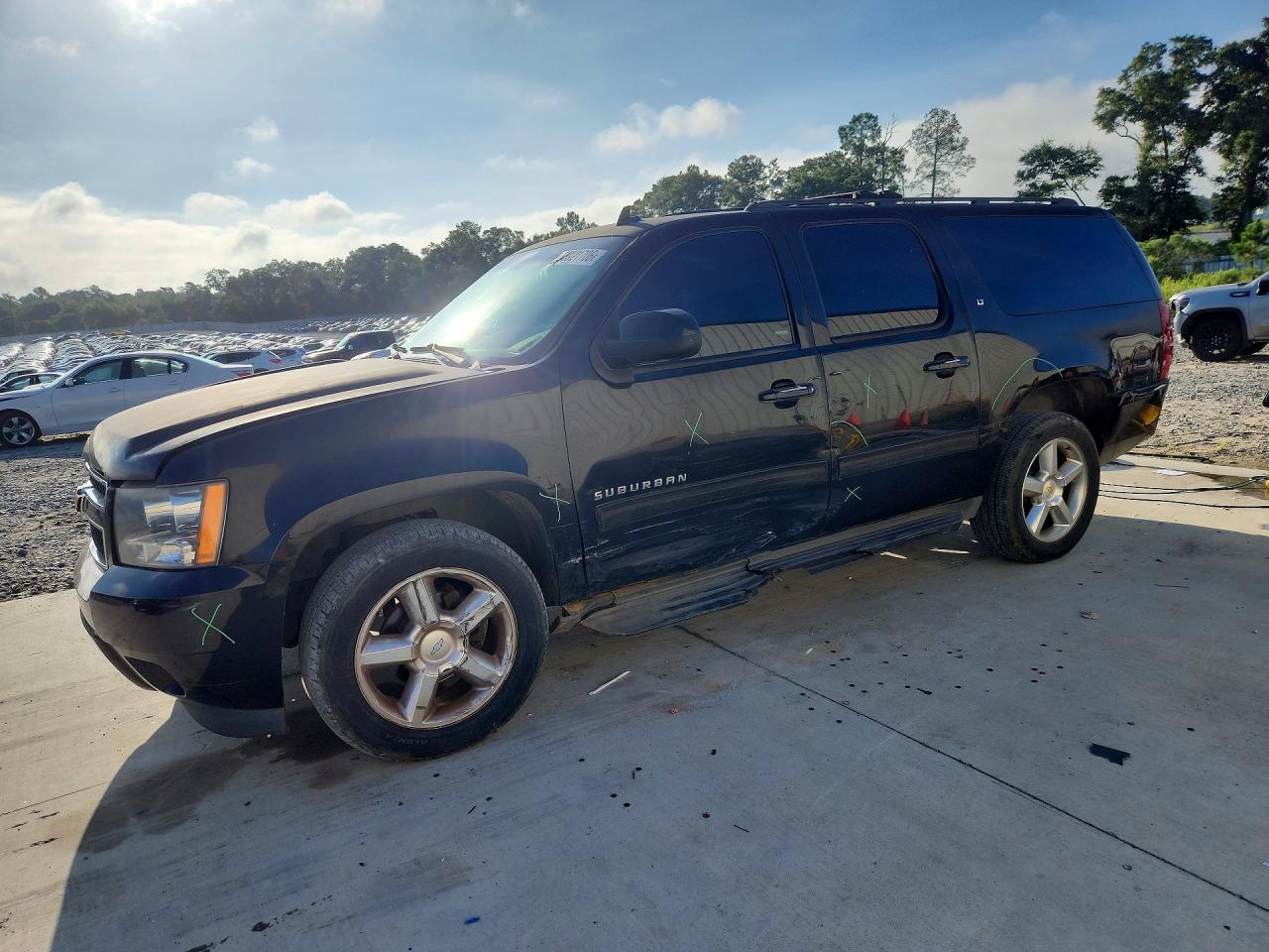 2013 CHEVROLET SUBURBAN C1500 LT | 1GNSCJE00DR354916 | UPCARS