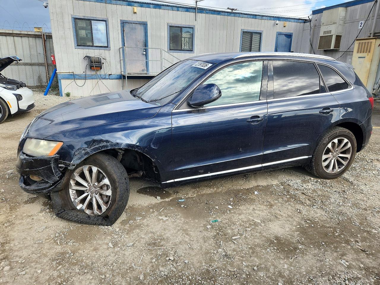 2014 AUDI Q5 PREMIUM | WA1CFAFP6EA053660 | UPCARS