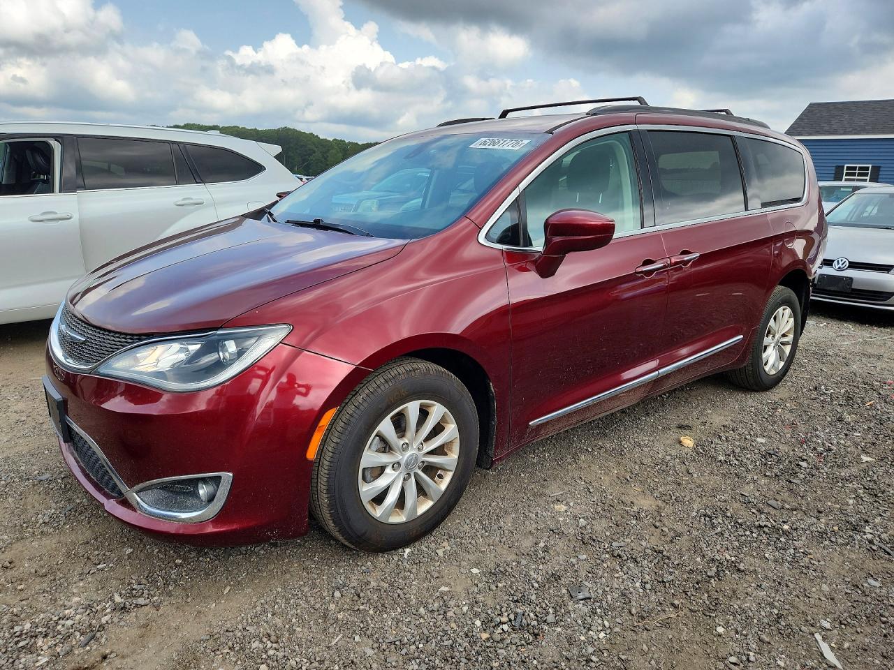 2017 CHRYSLER PACIFICA TOURING L | 2C4RC1BG2HR752492 | UPCARS