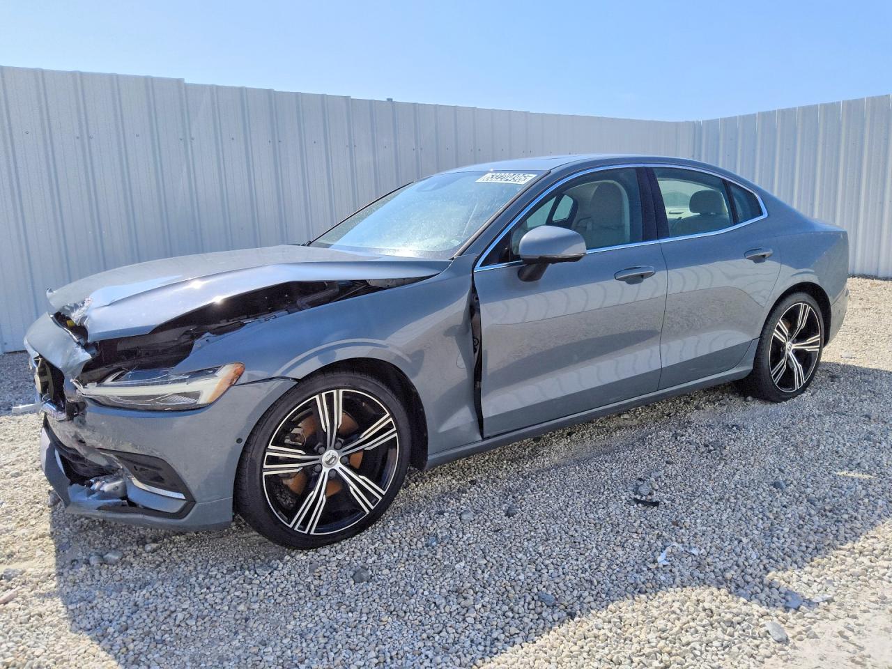 2022 VOLVO S60 B5 INSCRIPTION | 7JRL12TL7NG172263 | UPCARS