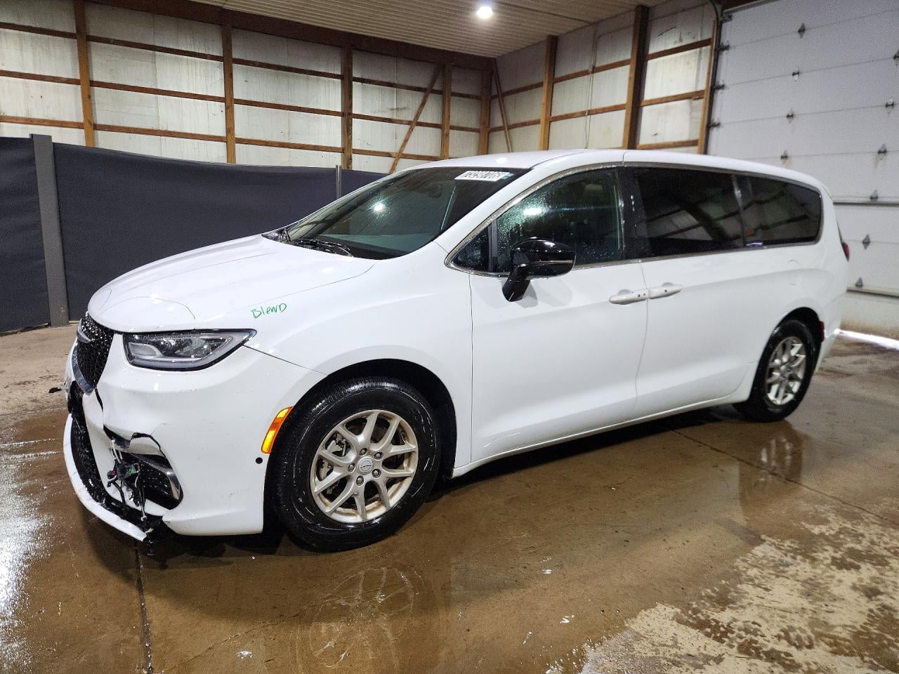 2026 CHRYSLER PACIFICA SELECT | 2C4RC1BG2TR281873 | UPCARS