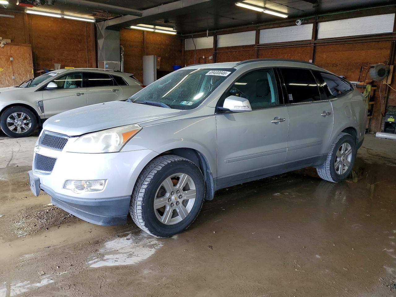 2010 CHEVROLET TRAVERSE LT | 1GNLVFED2AS128993 | UPCARS