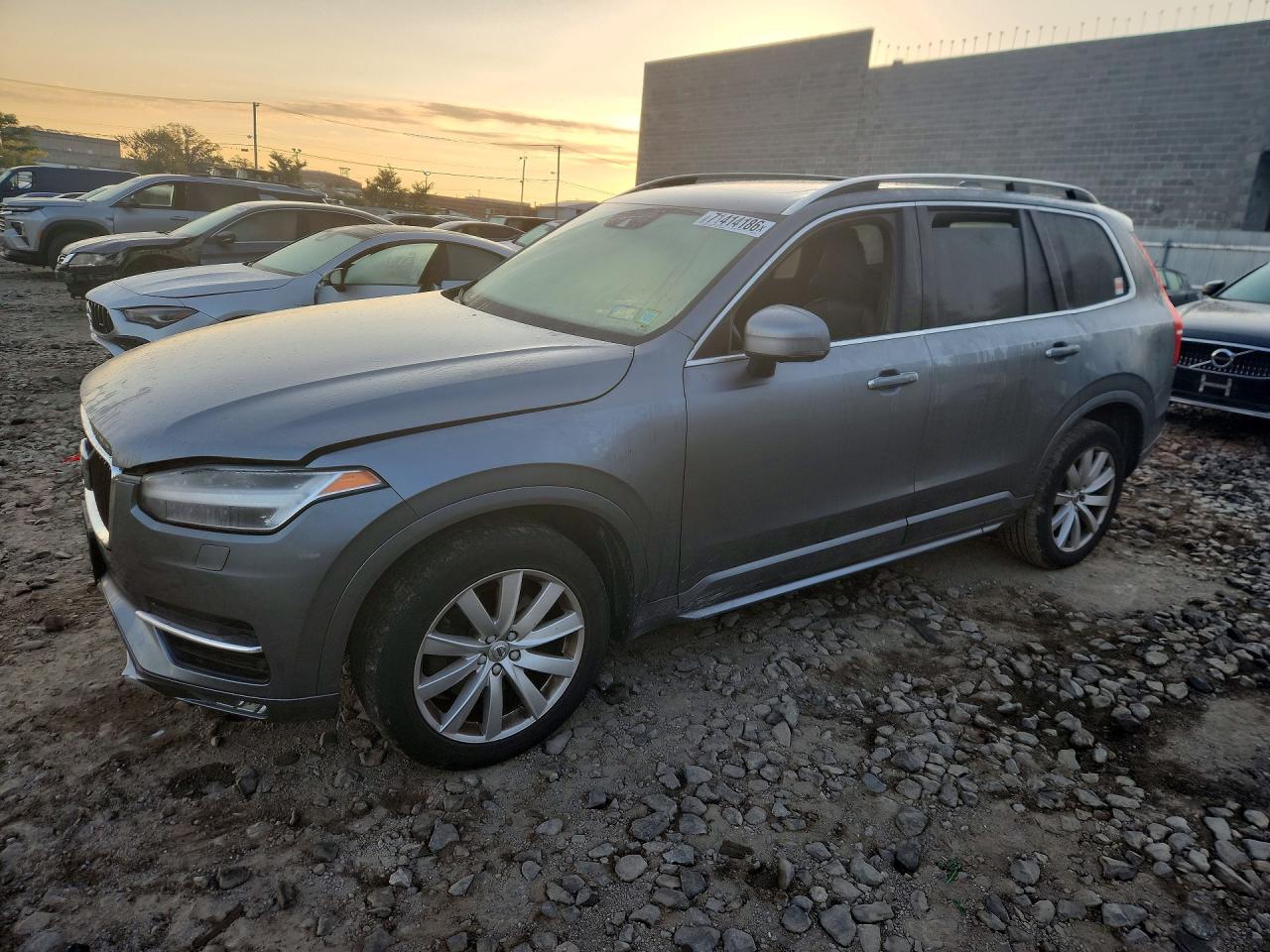 2016 VOLVO XC90 T6 | YV4A22PK0G1094786 | UPCARS