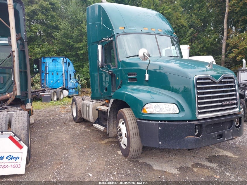 2017 MACK PINNACLE | 1M1AW01X2HM009690 | UPCARS