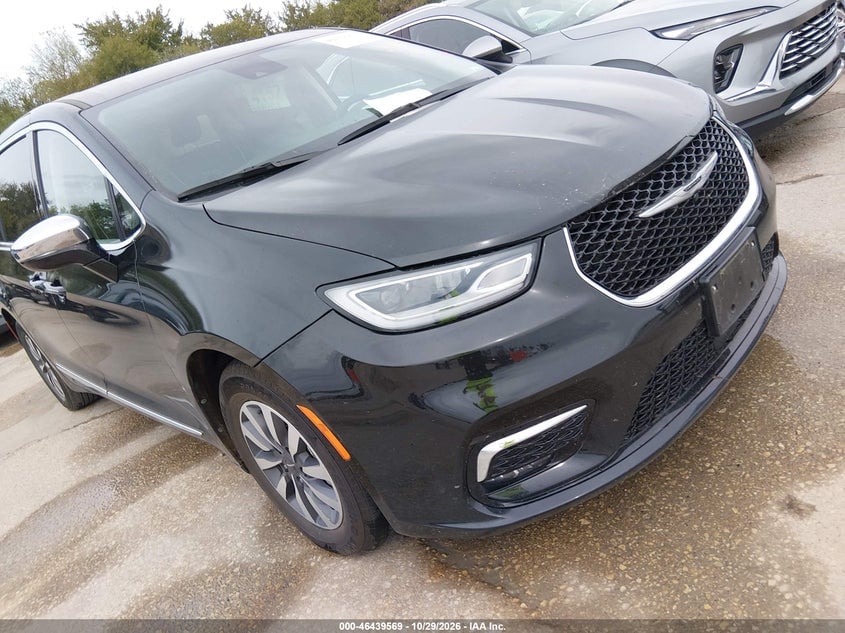 2023 CHRYSLER PACIFICA HYBRID LIMITED | 2C4RC1S7XPR630526 | UPCARS