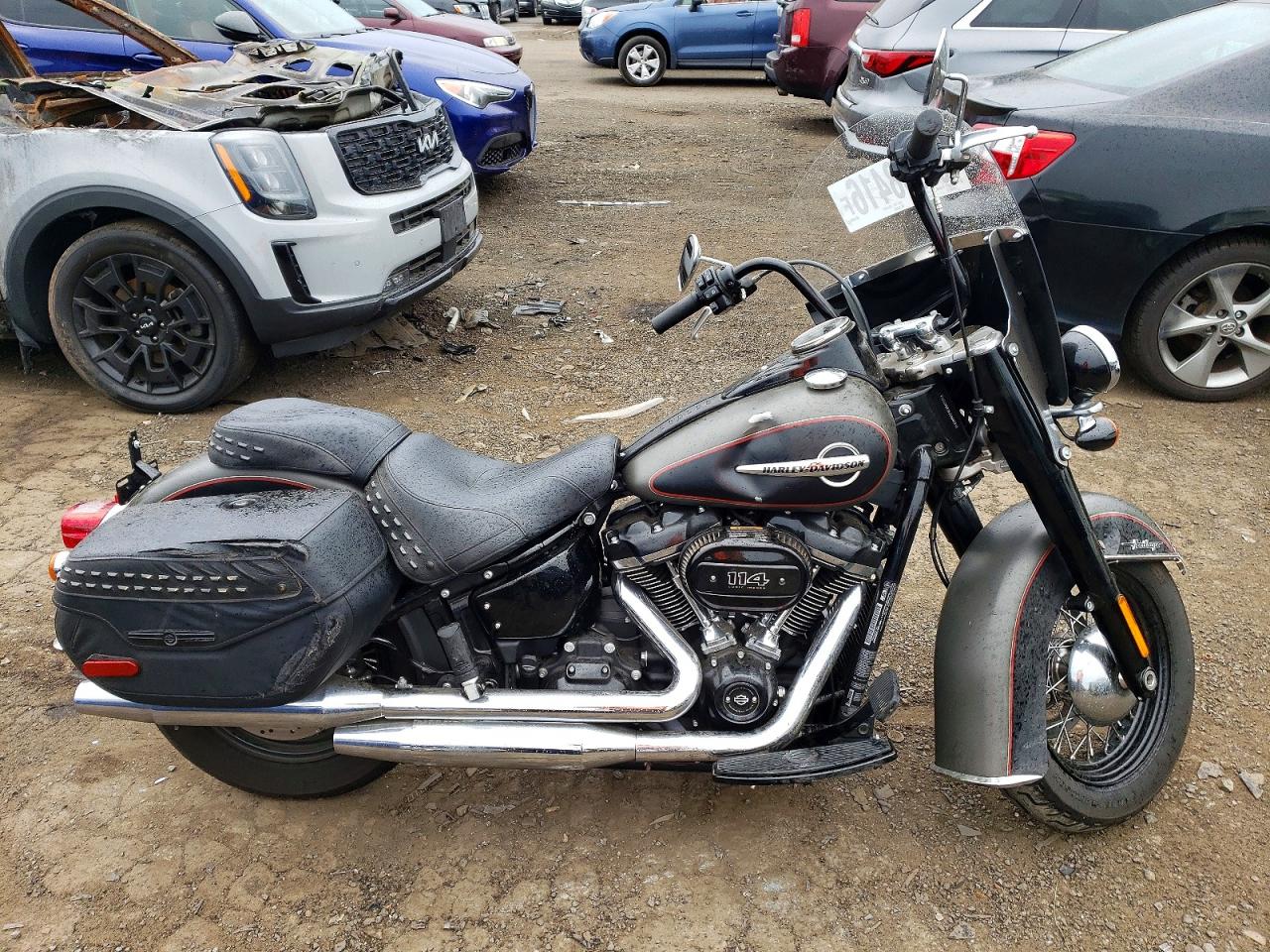 2018 HARLEY-DAVIDSON FL HERITAGE CLASSIC 114 | 1HD1YBK16JC060894 | UPCARS