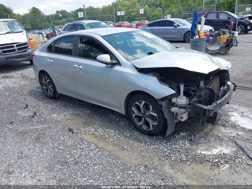 2019 KIA FORTE LXS | 3KPF24AD0KE023558 | UPCARS