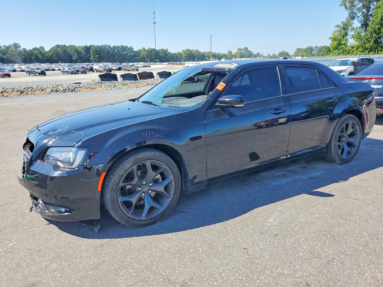 2023 CHRYSLER 300 S | 2C3CCABG8PH624370 | UPCARS