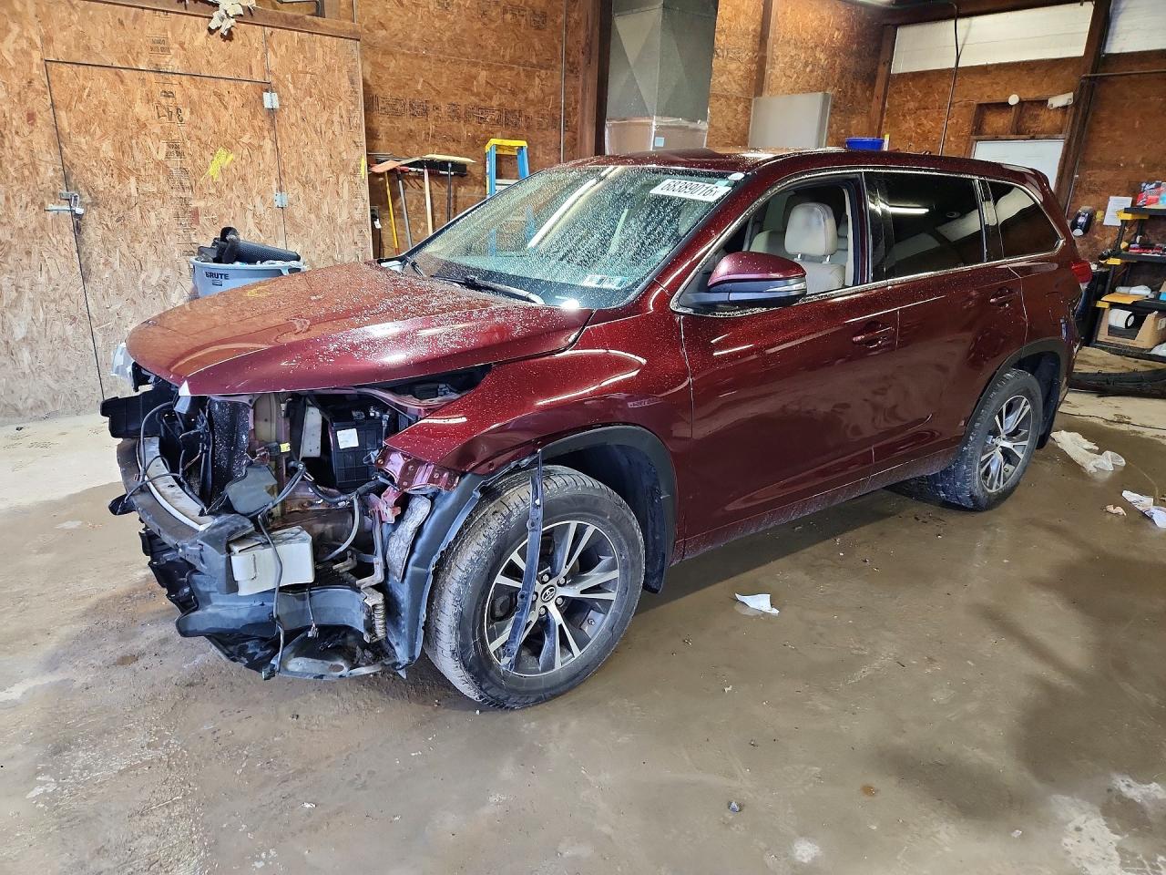 2017 TOYOTA HIGHLANDER LE PLUS | 5TDBZRFH5HS472574 | UPCARS
