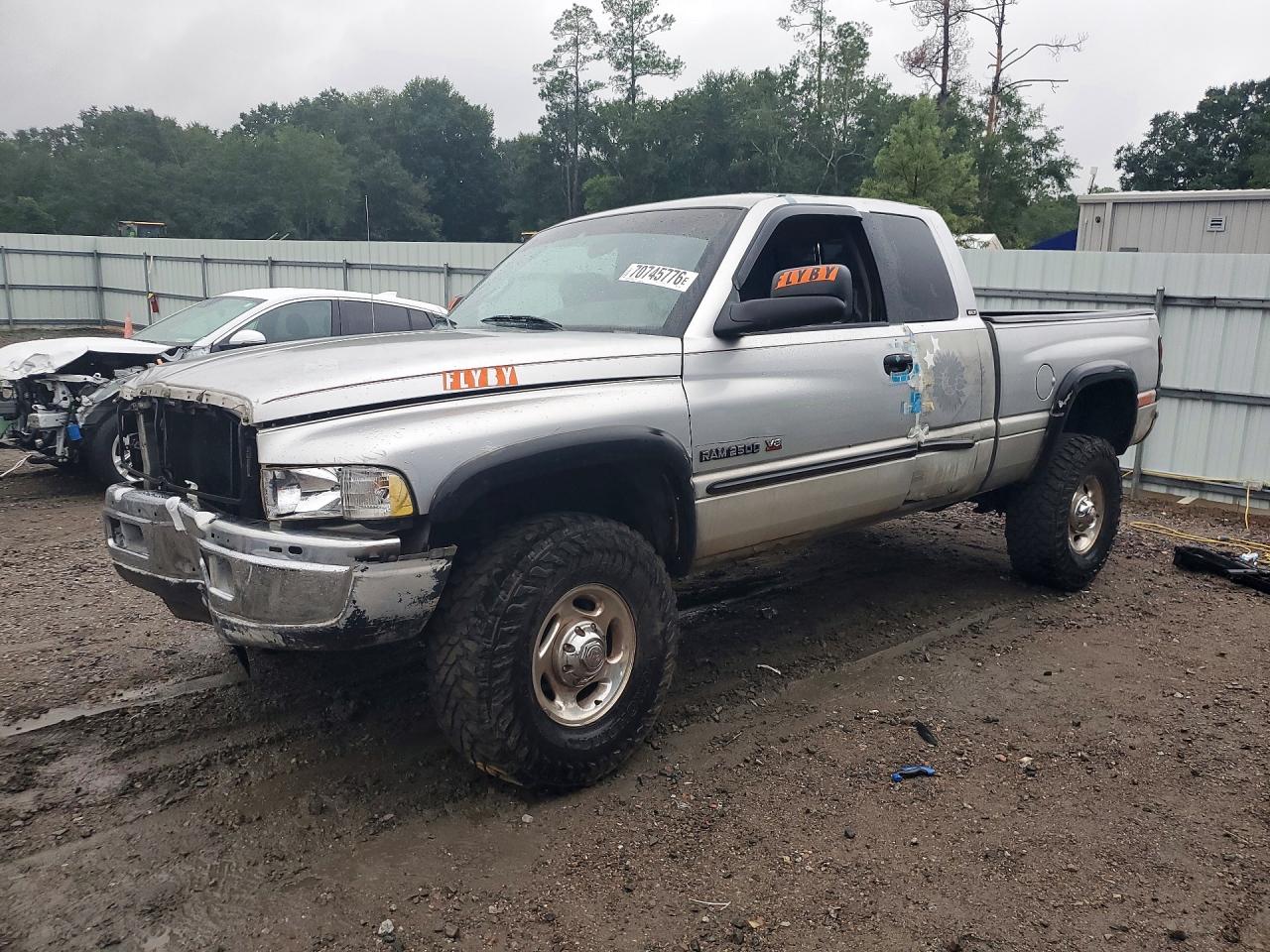 2001 DODGE RAM 2500 | 1B7KF23Z91J612335 | UPCARS