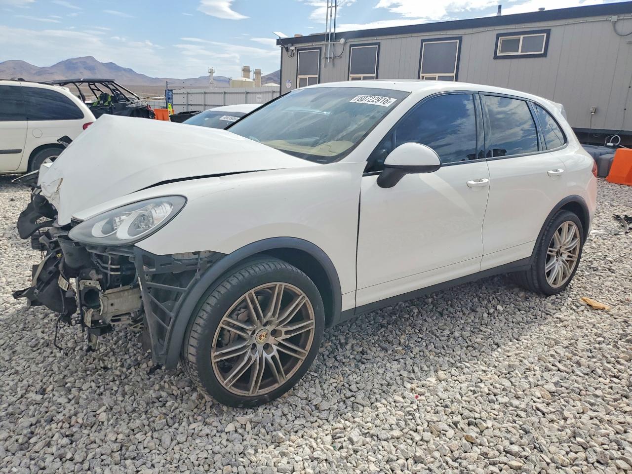 2013 PORSCHE CAYENNE S | WP1AB2A27DLA84749 | UPCARS