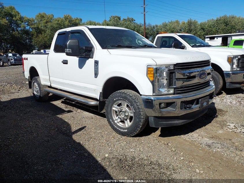 2017 FORD F-250 XLT | 1FT7X2B62HEF00408 | UPCARS