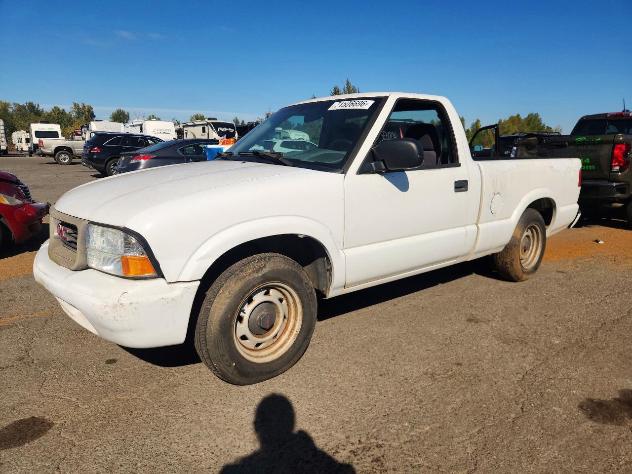 2003 GMC SONOMA | 1GTCS14X438266955 | UPCARS
