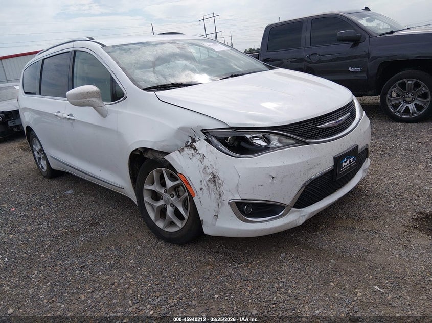 2018 CHRYSLER PACIFICA TOURING L PLUS | 2C4RC1EG3JR270759 | UPCARS
