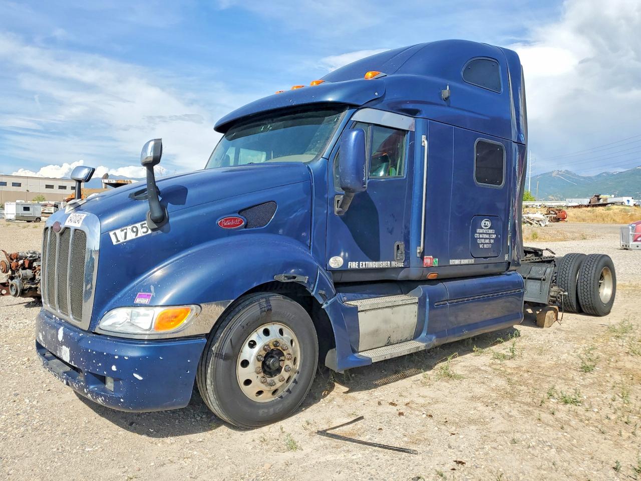 2011 PETERBILT ALL OTHER SEMI TRUCK | 1XP7D49X2BD763187 | UPCARS