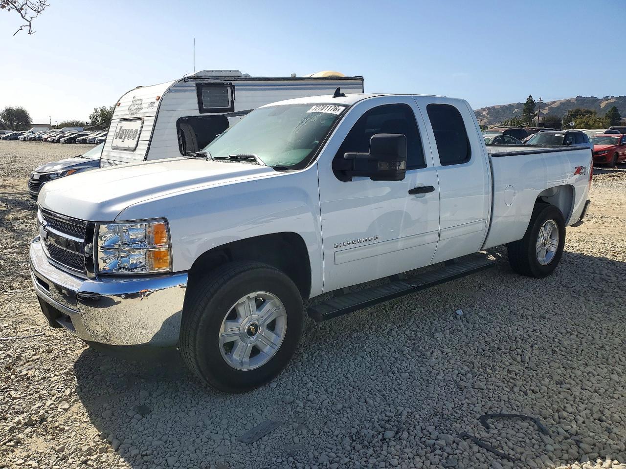 2013 CHEVROLET SILVERADO K1500 LT | 1GCRKSE71DZ335014 | UPCARS