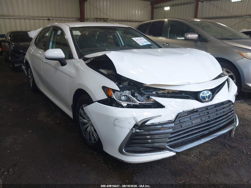 2022 TOYOTA CAMRY LE HYBRID | 4T1C31AKXNU584638 | UPCARS