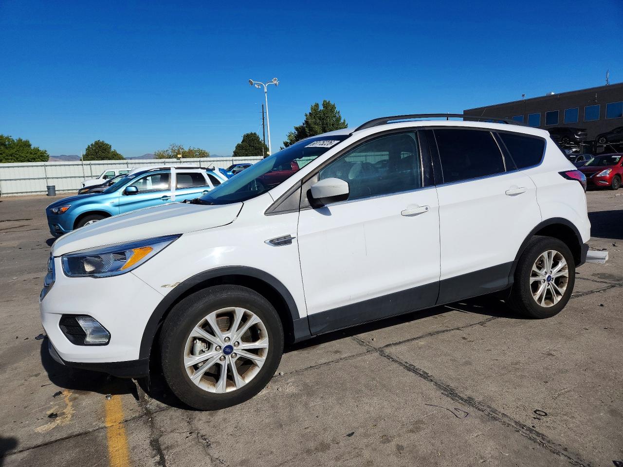 2018 FORD ESCAPE SE | 1FMCU9G9XJUC64908 | UPCARS