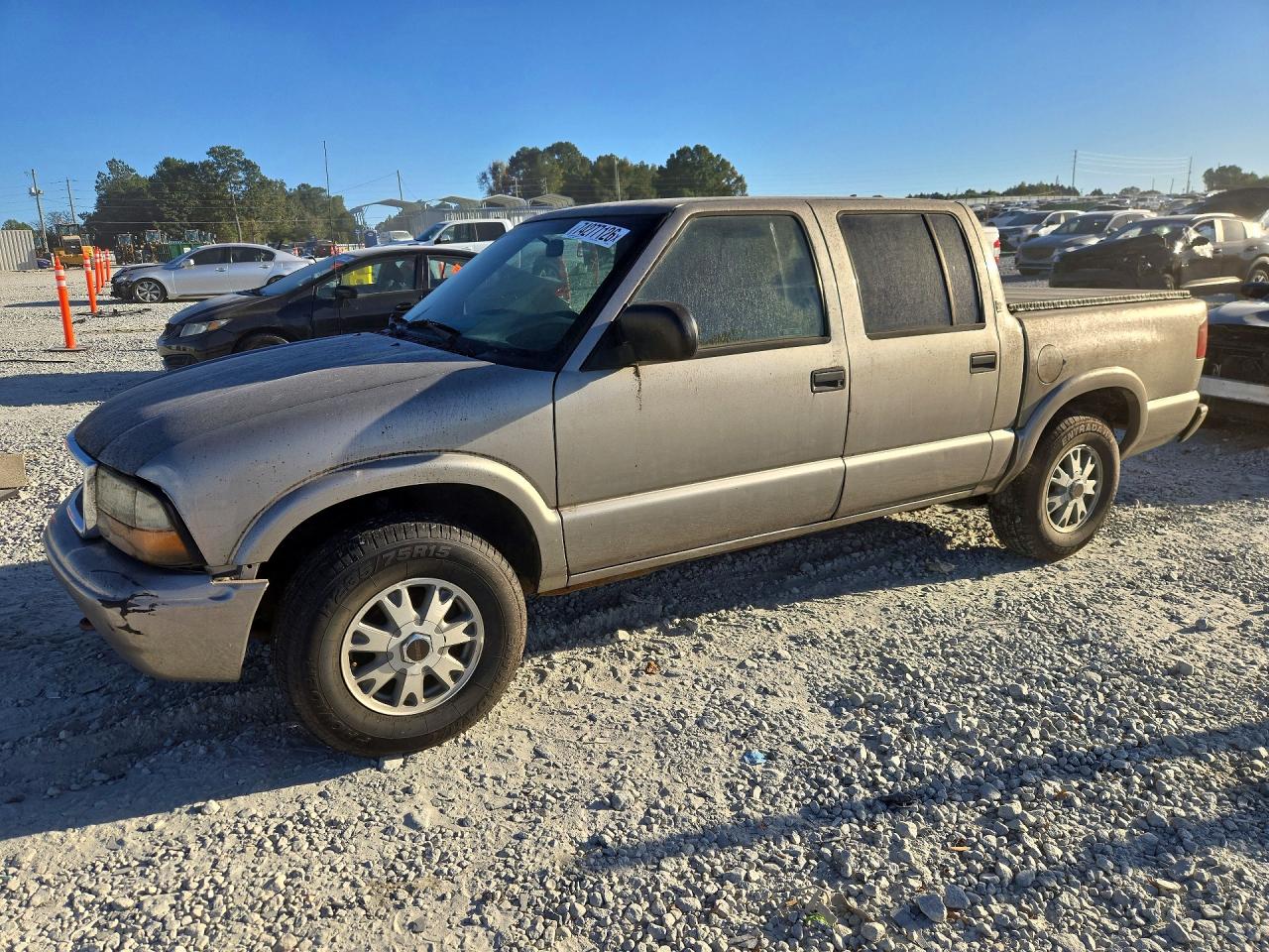 2002 GMC SONOMA SLS | 1GTDT13WX2K215827 | UPCARS