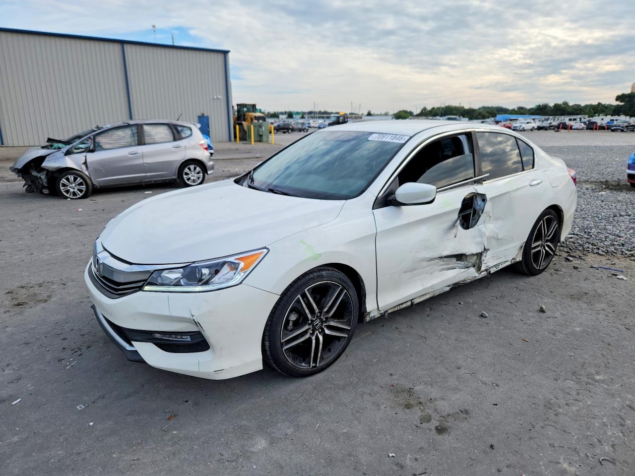 2017 HONDA ACCORD SPORT | 1HGCR2F52HA152600 | UPCARS