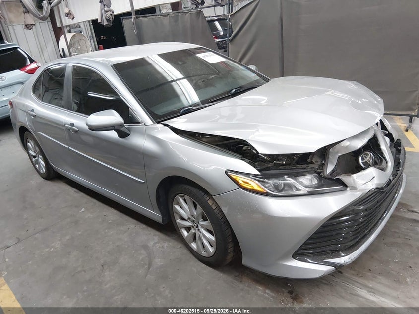 2018 TOYOTA CAMRY LE | 4T1B11HK0JU574993 | UPCARS