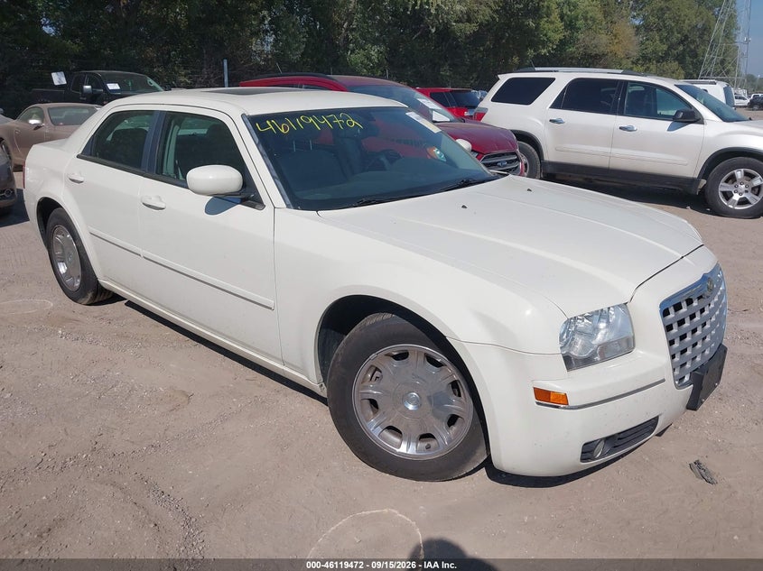 2005 CHRYSLER 300 TOURING | 2C3JA53G75H150279 | UPCARS