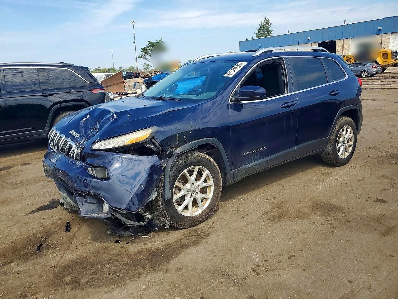 2016 JEEP CHEROKEE LATITUDE | 1C4PJMCB8GW366540 | UPCARS