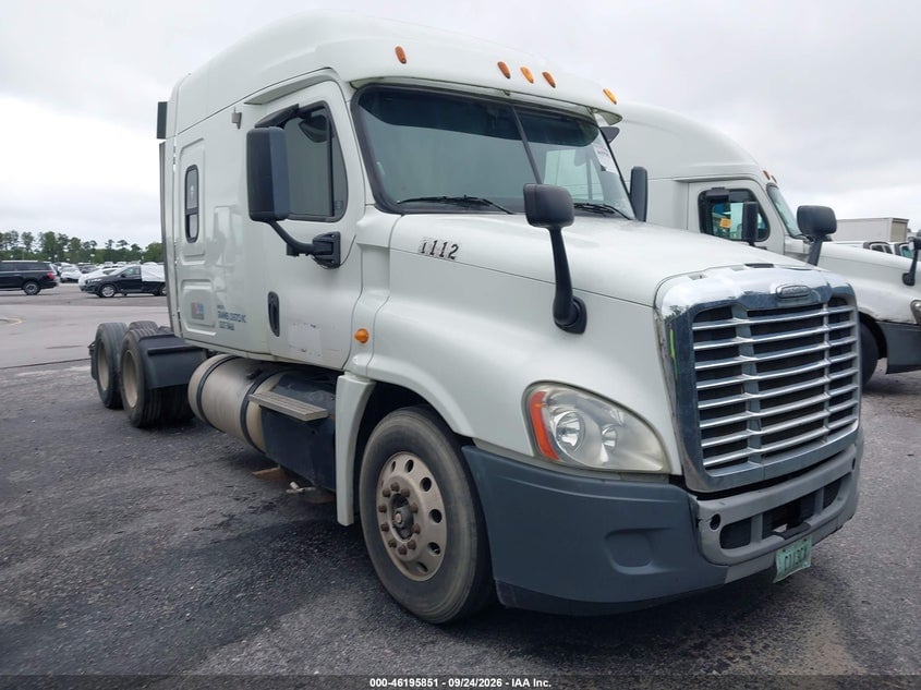 2013 FREIGHTLINER CASCADIA 125 | 1FUJGLBG0DLBY1001 | UPCARS