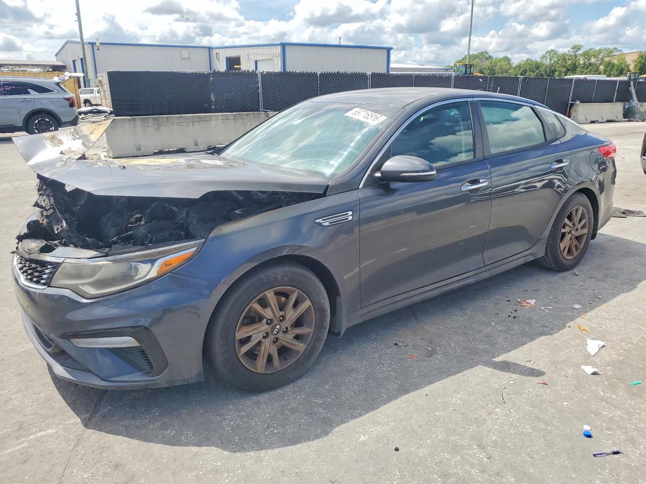 2019 KIA OPTIMA LX | 5XXGT4L30KG307219 | UPCARS