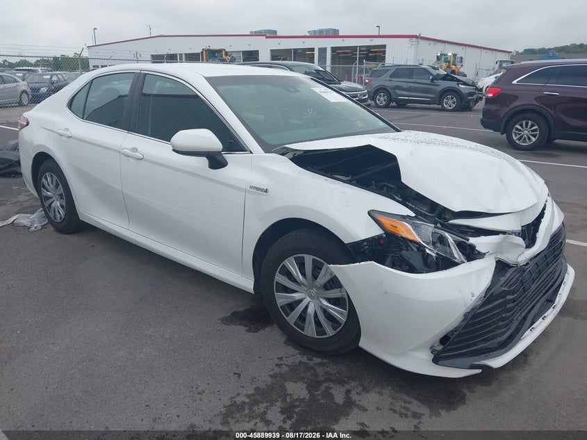2018 TOYOTA CAMRY HYBRID LE | 4T1B31HK6JU506384 | UPCARS