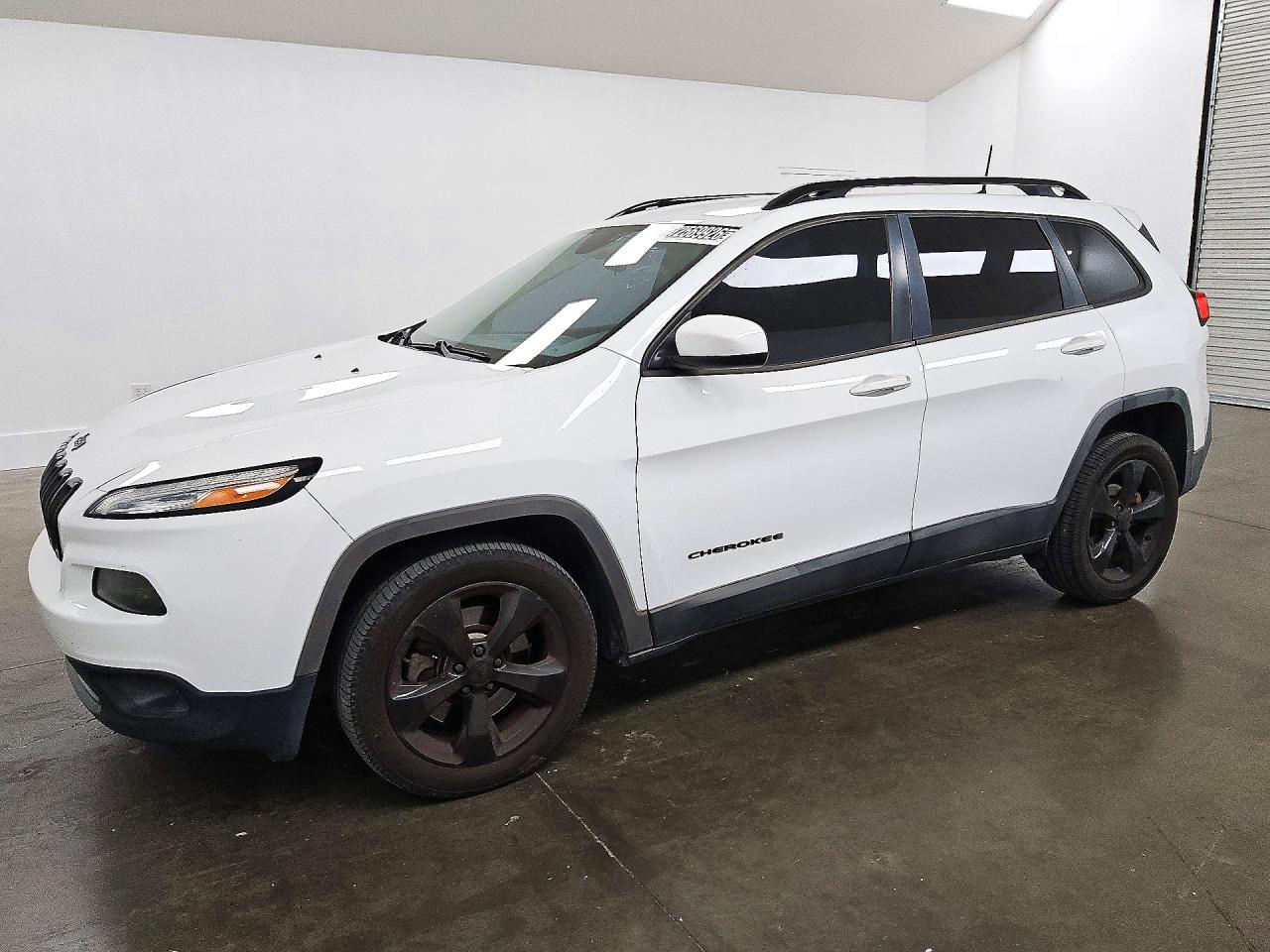 2016 JEEP GRAND CHER LATITUDE | 1C4PJLCB0GW171168 | UPCARS