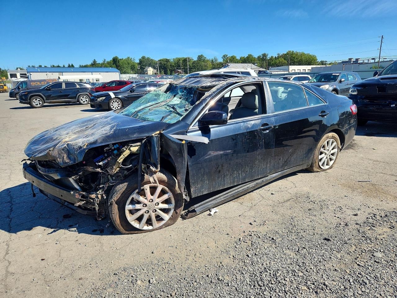 2011 TOYOTA CAMRY XLE | 4T4BF3EK8BR177427 | UPCARS