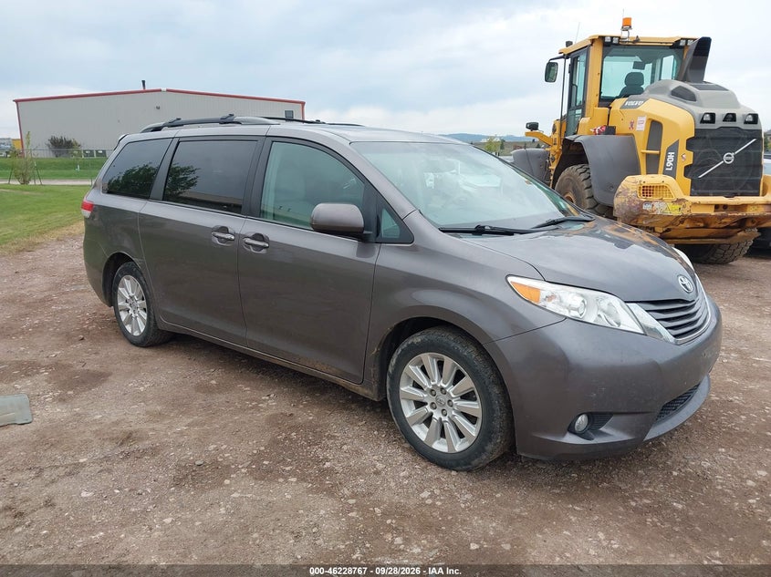 2014 TOYOTA SIENNA XLE 7 PASSENGER | 5TDDK3DC9ES091193 | UPCARS