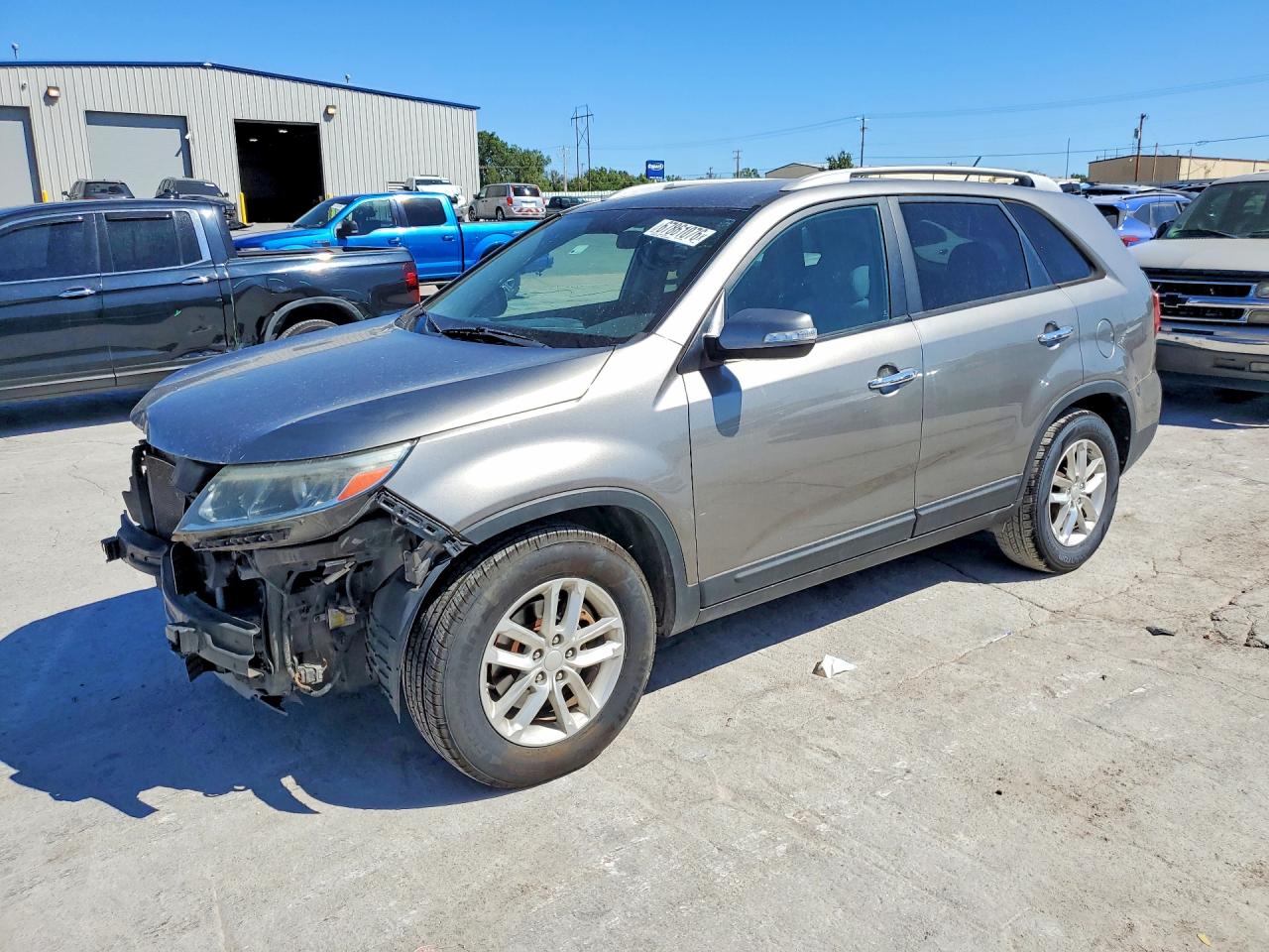 2015 KIA SORENTO LX | 5XYKT4A72FG635596 | UPCARS