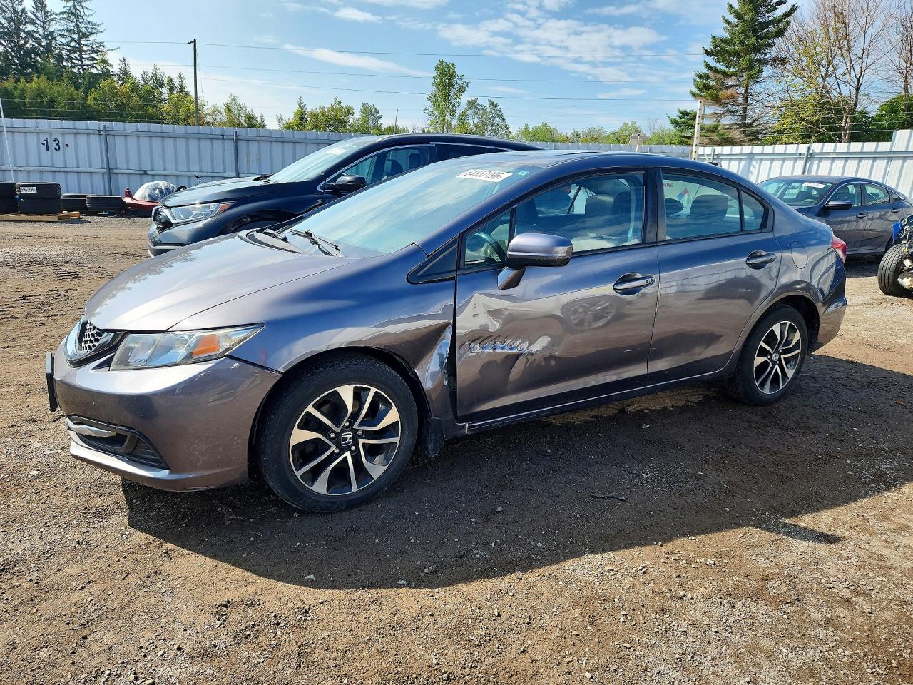 2015 HONDA CIVIC LX | 2HGFB2F50FH040071 | UPCARS
